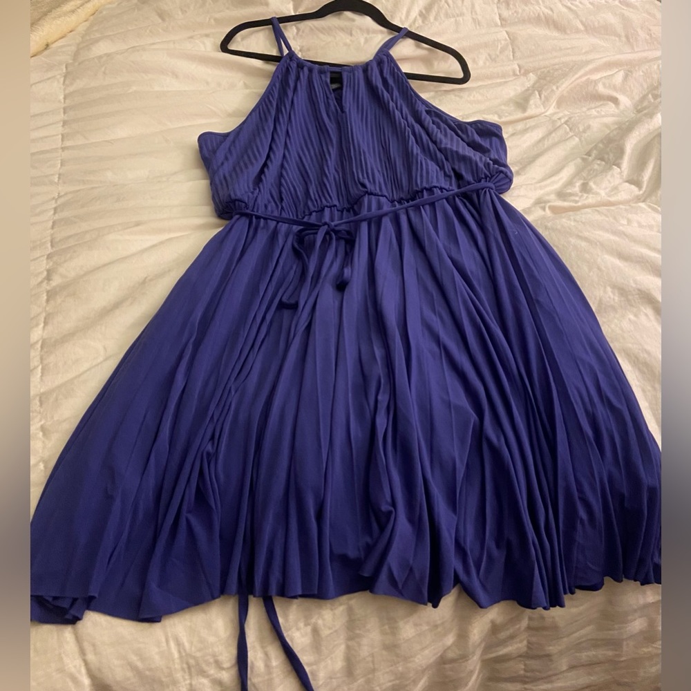 Lane Bryant Dress Halter Grecian Style Pleats Dress Size: 22/24. EUC